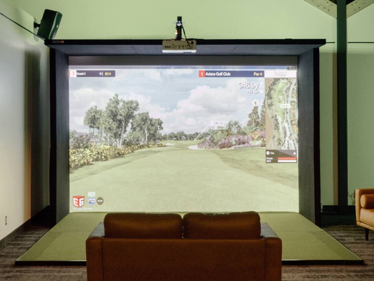 Commercial-GOLF CLUB-2